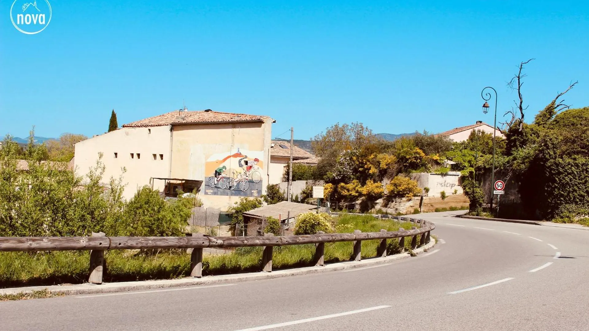 Villa Nova Ventoux Malaucene 0*,